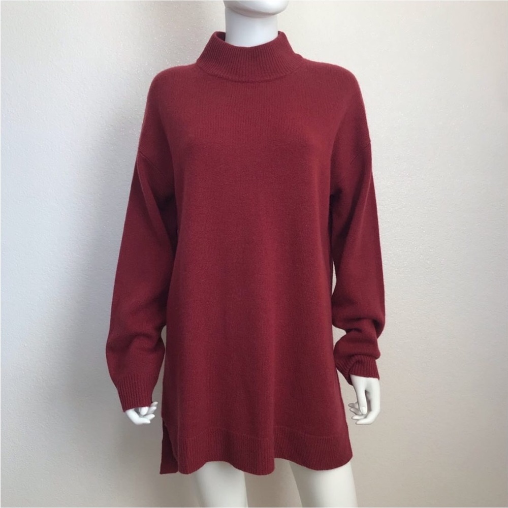 Halogen L red Pomegranate Cashmere sweater tunic